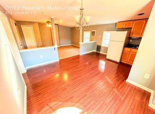 20 E Logan St FLOOR 3, Philadelphia, PA 19144