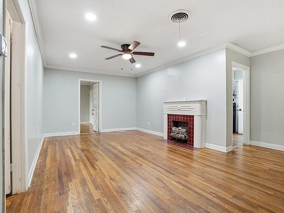 4th image of 2819 26th St