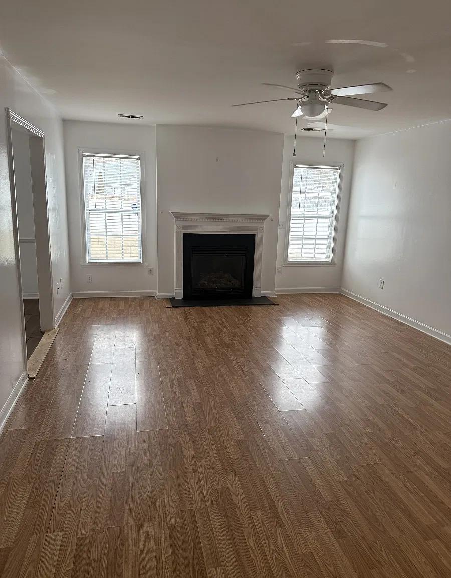 3 bed, 1228 sqft, $1,800 — Photo 4