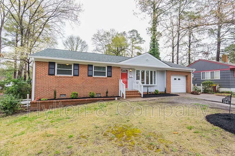 3 bed, 2.0 bath, 1620 sqft, $1,575 — Photo 3