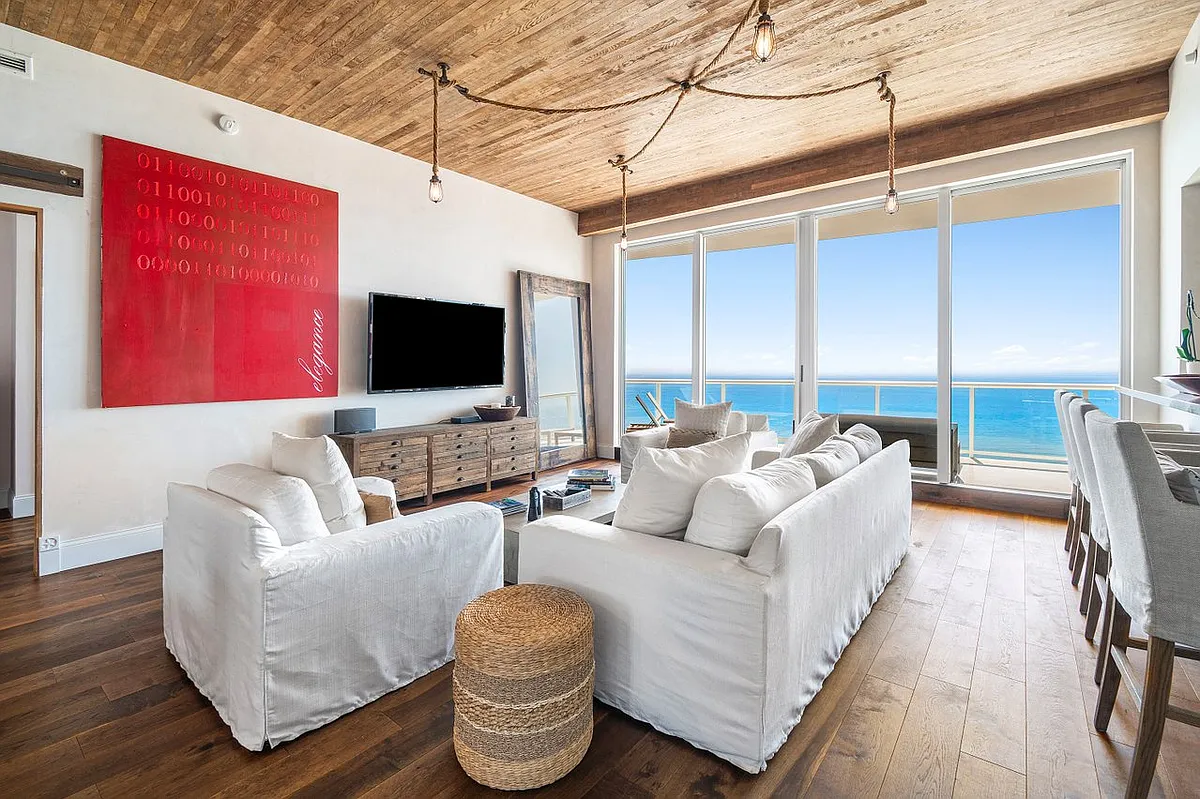 Primary Photo - 2700 N Ocean Dr #Penthouse 3B