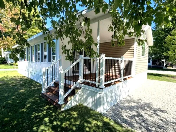 27 Go Camping Way #237, Old Orchard Beach, ME 04064