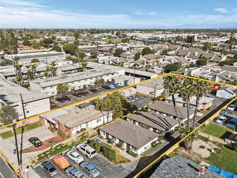 1st image of 10101 Lampson Ave