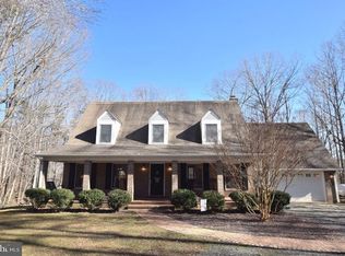 123 Meadows Rd, Fredericksburg, VA 22406