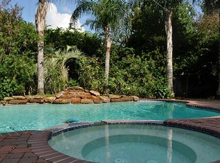 6818 Stonewater, Houston, TX 77084