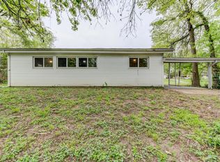 6837 Saint Olaf Dr, Saint Louis, MO 63134