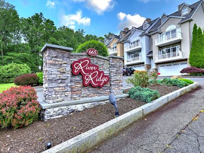 665 River Road #2, Shelton, CT, 06484