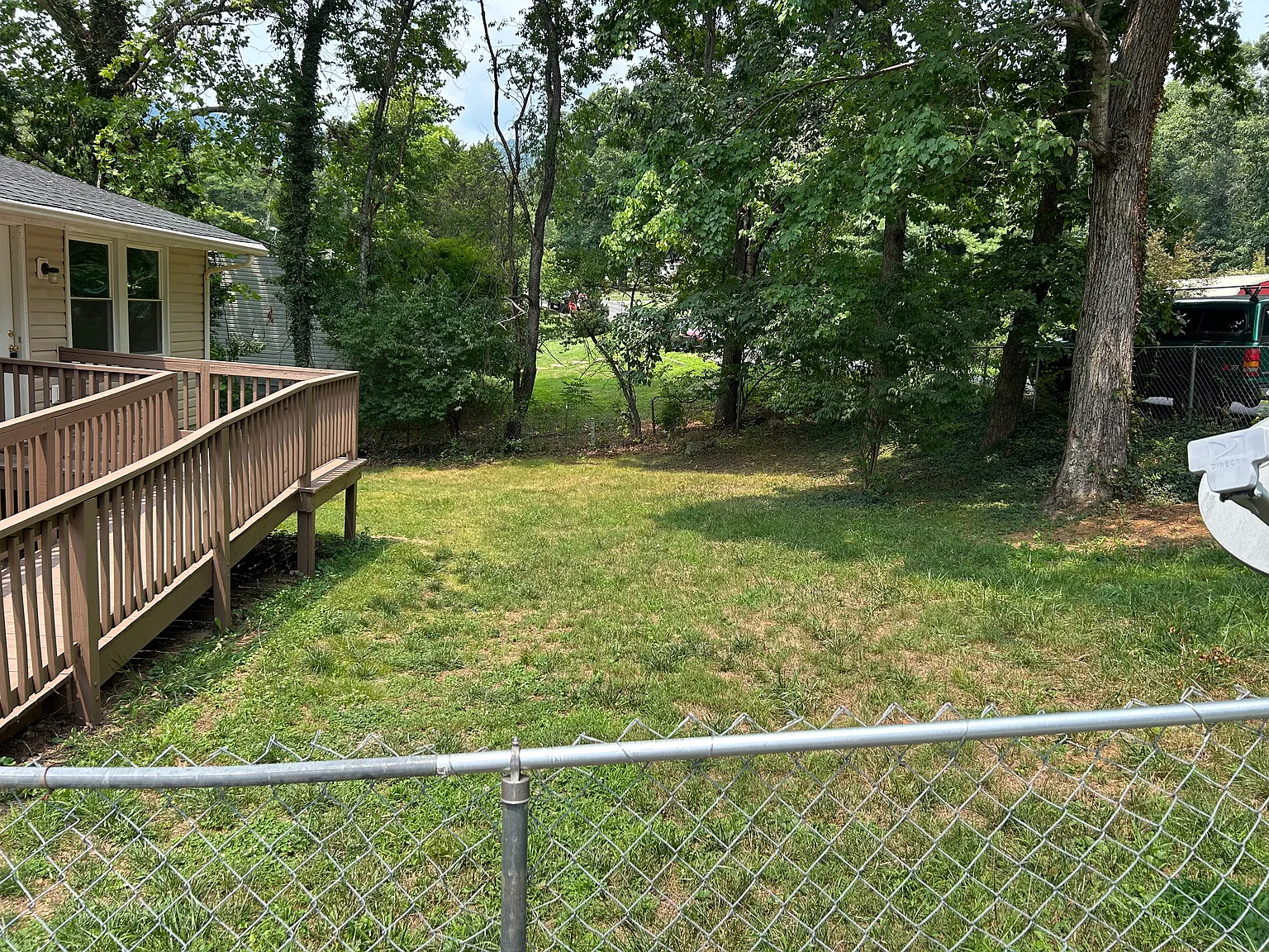 3 bed, 966 sqft, $2,300 — Photo 4