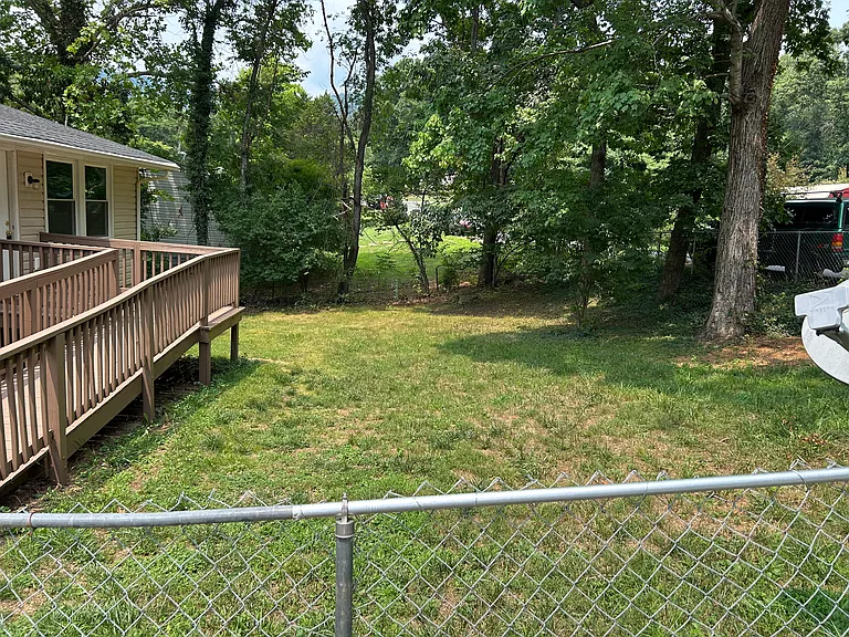 7275 Corville Farm Rd — Photo 4