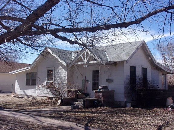 5th image of 902-904 W 2nd Street