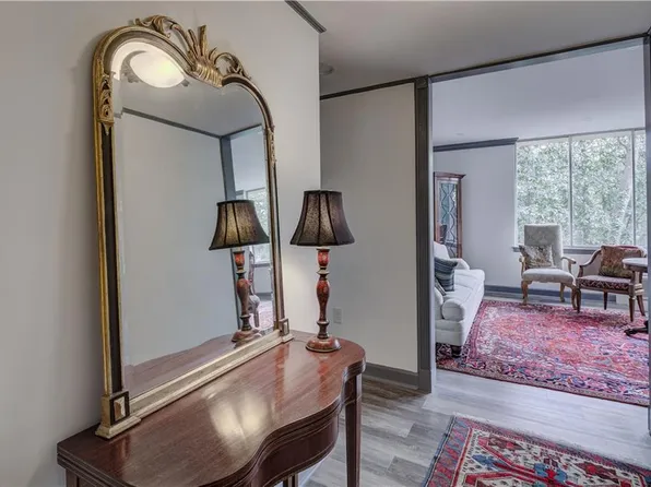 2637 Peachtree Rd NE, Atlanta, GA