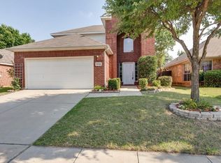 3704 Silverio Trl, Bedford, TX 76021