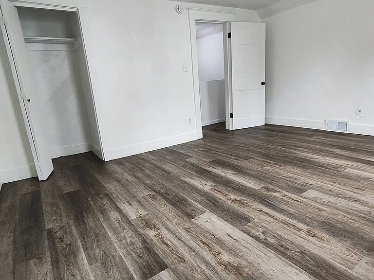 1508 Merrill St — Photo 16