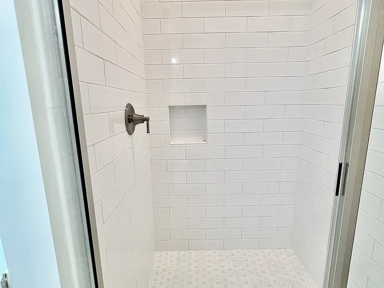 1102 Cavil Hollins Ct — Photo 12