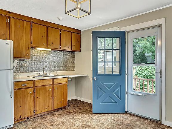 Kitchen and Entryway 1