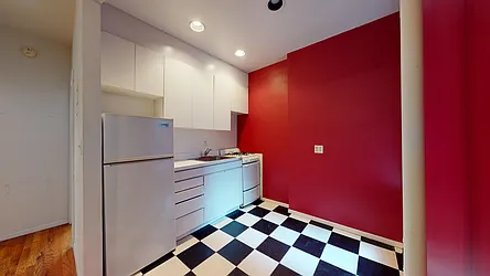 Rented by Bond New York