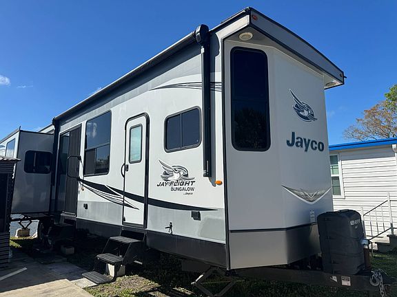 4th image of 6830 Hachem Dr #7