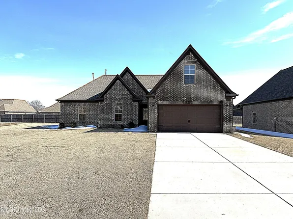 6509 Carmel Pointe Dr, Walls, MS 38680