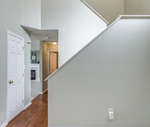 5th image of 4317 Coventry Ct