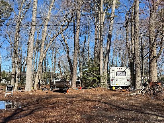 4th image of 36129 New Marydels Rd