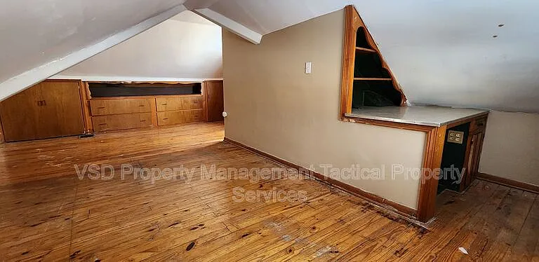 5120 Clement Ave — Photo 3