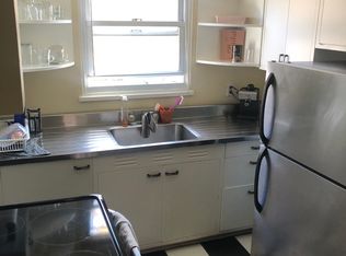 877 Farmington Ave APT 305, West Hartford, CT 06119