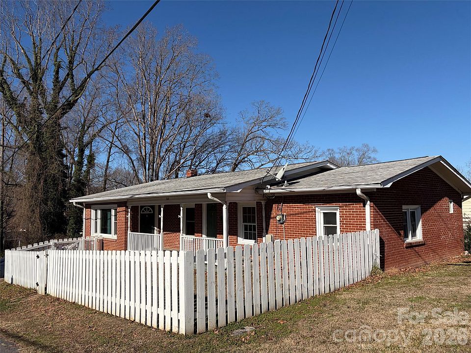 1st image of 500 Echo Ave