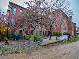 100 Main St APT 105, Pembroke, NH 03275