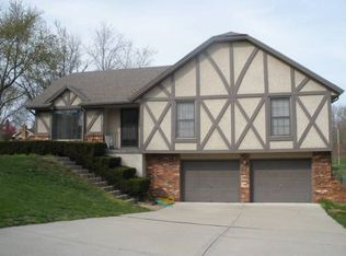 7700 NW 74th Ter, Kansas City, MO 64152