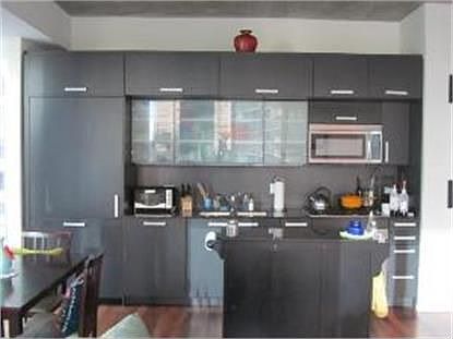 5th image of 550 N Saint Clair St APT 904