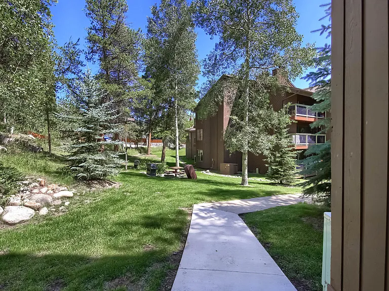 393 Wild Irishman Rd #1057 — Photo 3