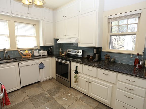 Kitchen - Remodelled