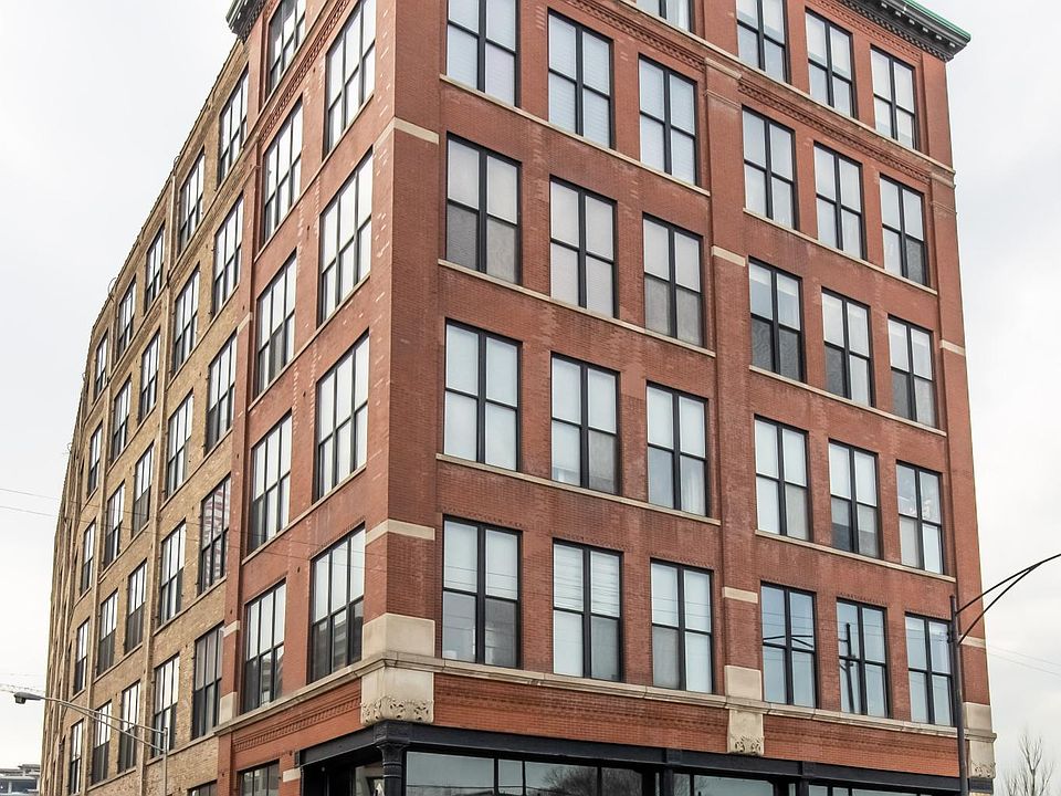 1st image of 1872 N Clybourn Ave #303-27