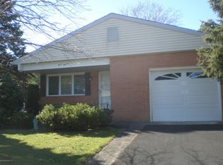 311 Costa Mesa Dr, Toms River, NJ 08757