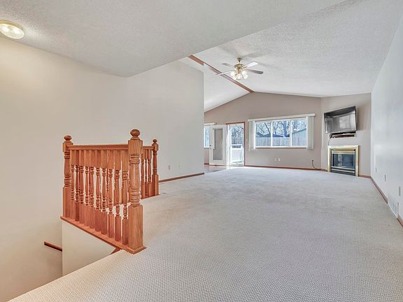 3rd image of 1413 2nd St