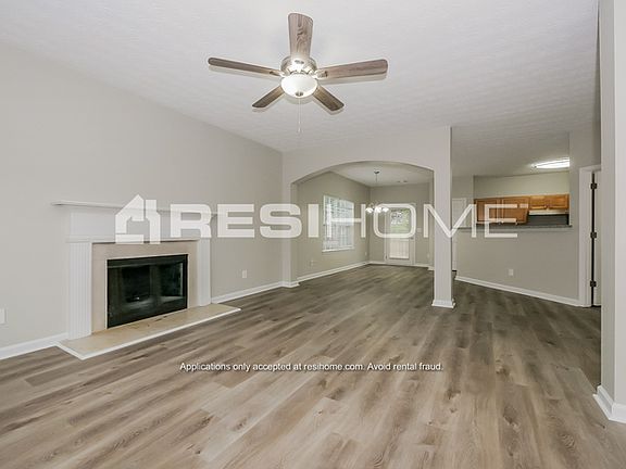 5th image of 7500 Royale Ct