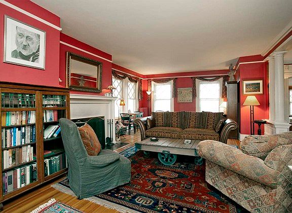 4th image of 90 Rockland Ave