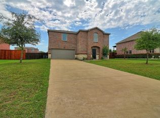 2709 Lauren Way, Seagoville, TX 75159