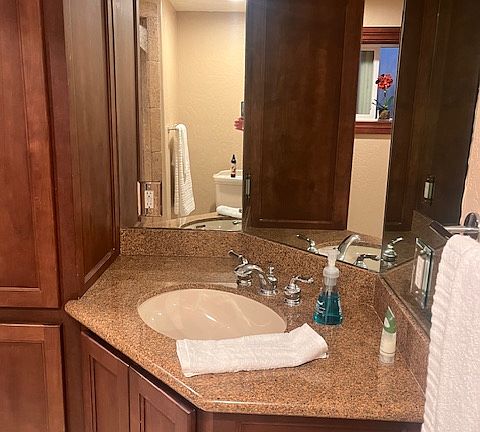 5th image of 12873 Glen Circle Rd