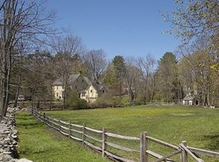 61 Sandy Pond Rd, Lincoln, MA 01773