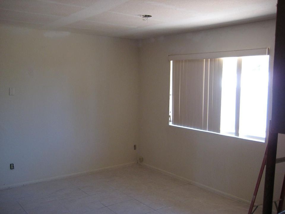 2nd image of 11451 N 24th Ave