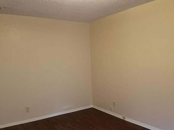 4th image of 6617 El Greco Ave