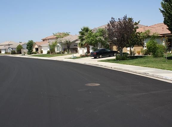 3rd image of 26664 Evergreen Ave