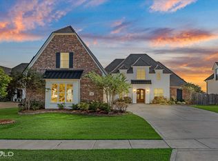 402 Erie Cir, Bossier City, LA 71111