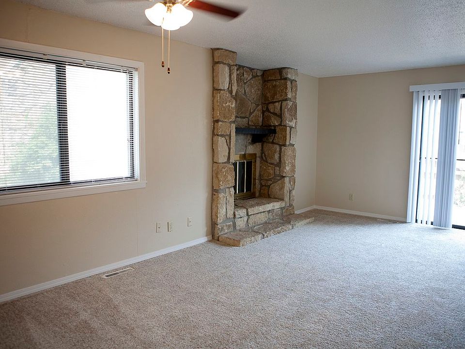 1st image of 1000 S Woodlawn Blvd APT 1101