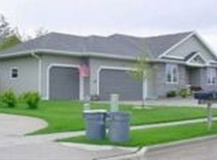 502 Parkwood Cir, Huxley, IA 50124