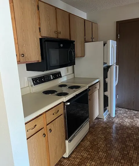 510 7th Ave S #13 — Photo 1