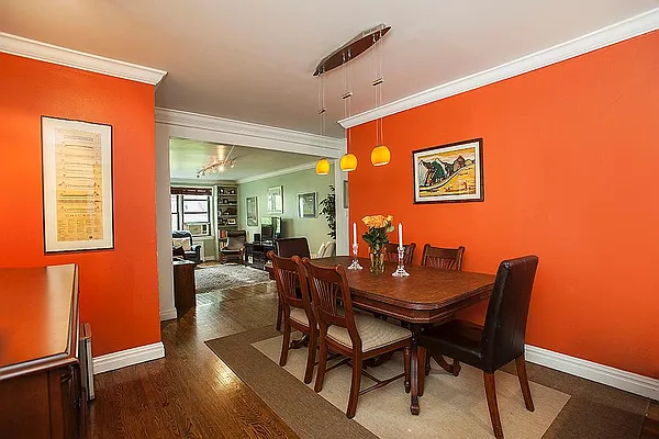 Sold by Level Group | media 9