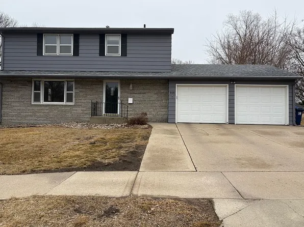 908 S Annway Dr, Sioux Falls, SD 57103