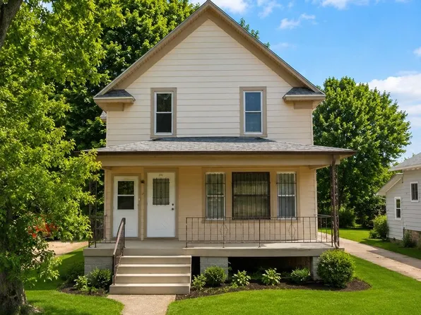 618 Deleglise St, 618 Deleglise St #1, Antigo, WI 54409